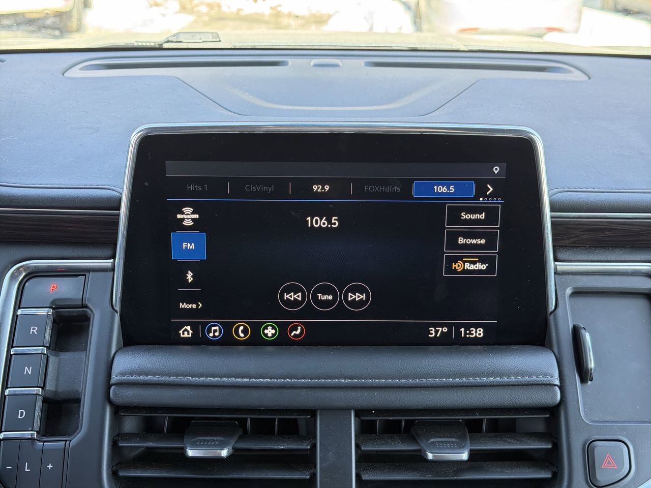 Used 2021 Chevrolet Tahoe LT image 16
