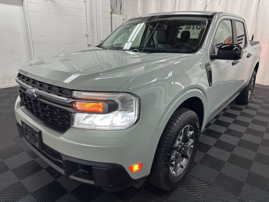 Used 2024 Ford Maverick XLT w/ XLT Luxury Package image 4