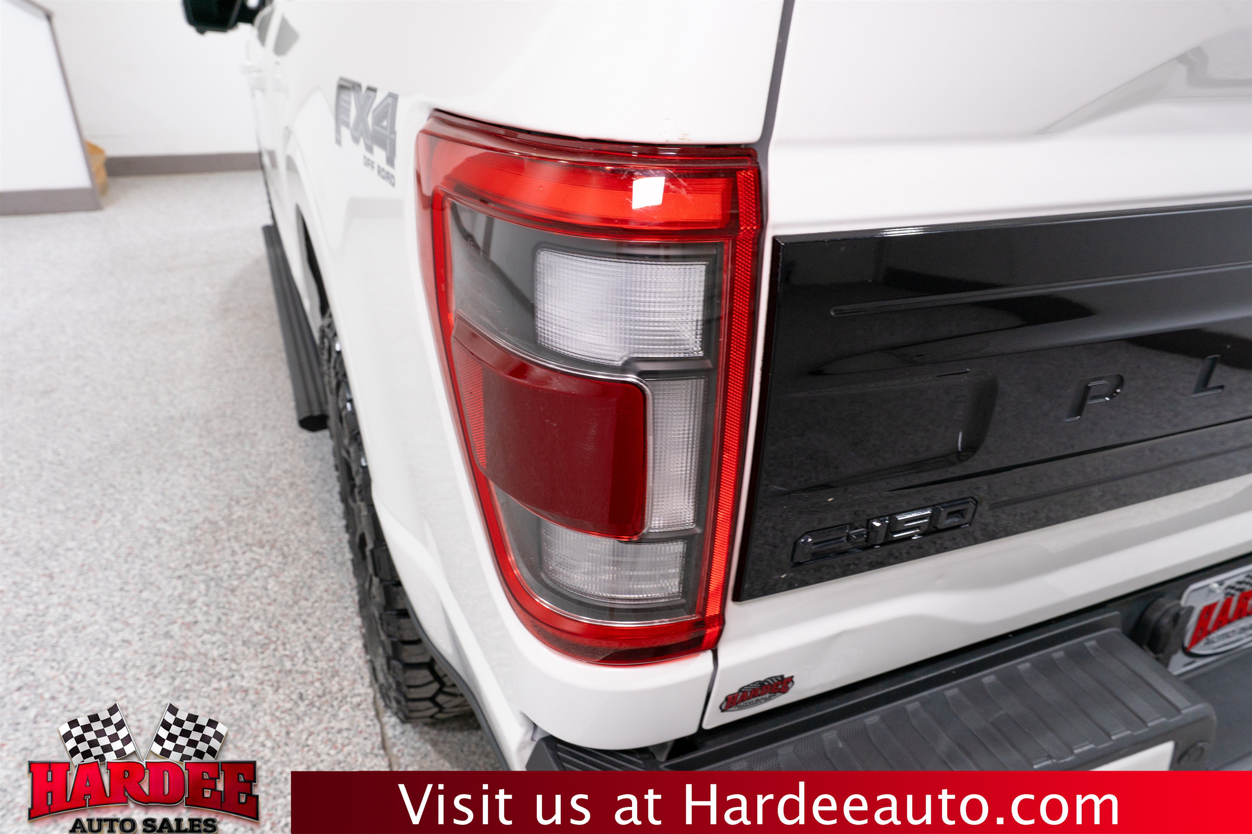 Used 2023 Ford F150 Platinum w/ Equipment Group 701A High AWD/4WD image 9