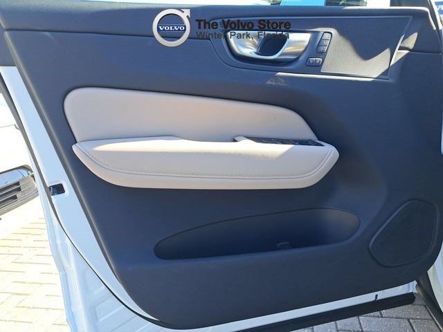 New 2026 Volvo XC60 T8 Plus w/ Protection Package Premier AWD/4WD image 16