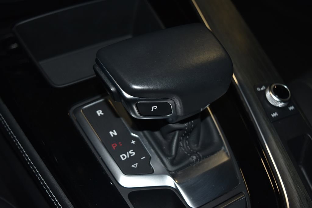 Used 2021 Audi A4 2.0T Premium Plus w/ Premium Plus Package image 17