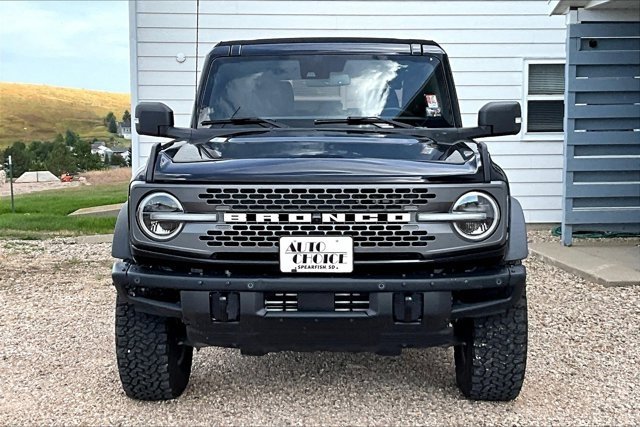Used 2024 Ford Bronco Badlands image 2