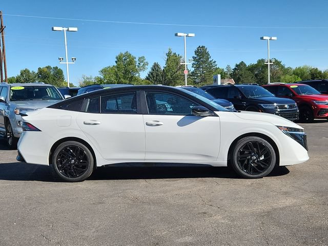 New 2027 Nissan Sentra SR FWD image 2