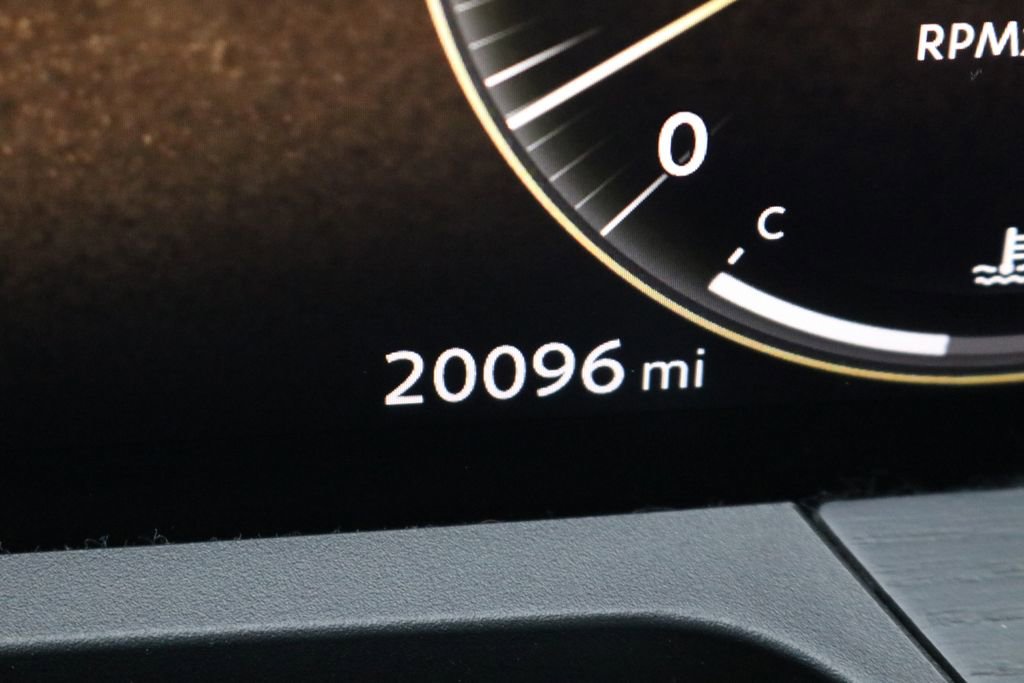 Certified 2025 INFINITI QX80 Sensory image 61