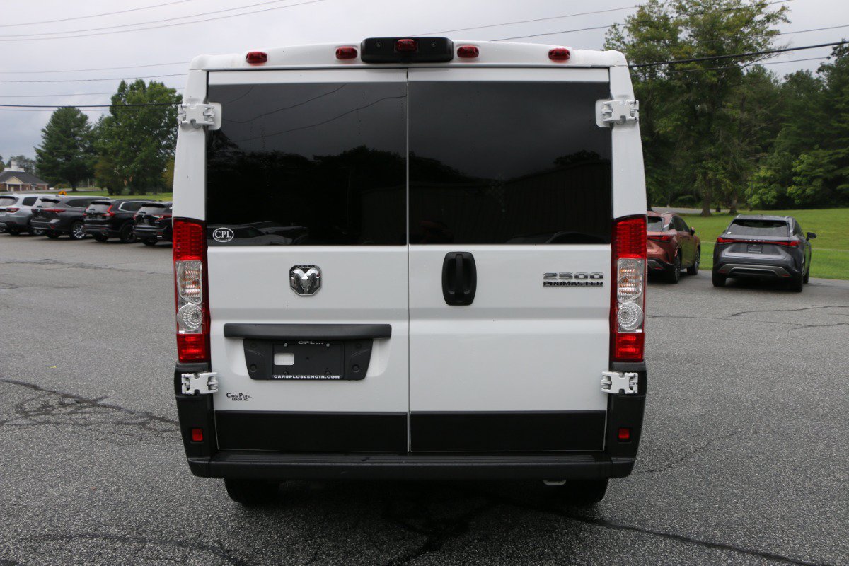 Used 2025 RAM ProMaster 2500 w/ U-Haul Equipment Group FWD image 4