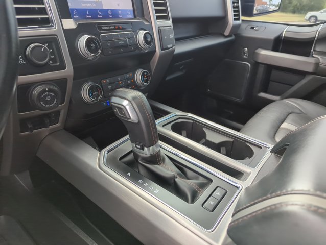 Used 2019 Ford F150 Platinum w/ Equipment Group 701A Luxury AWD/4WD image 13