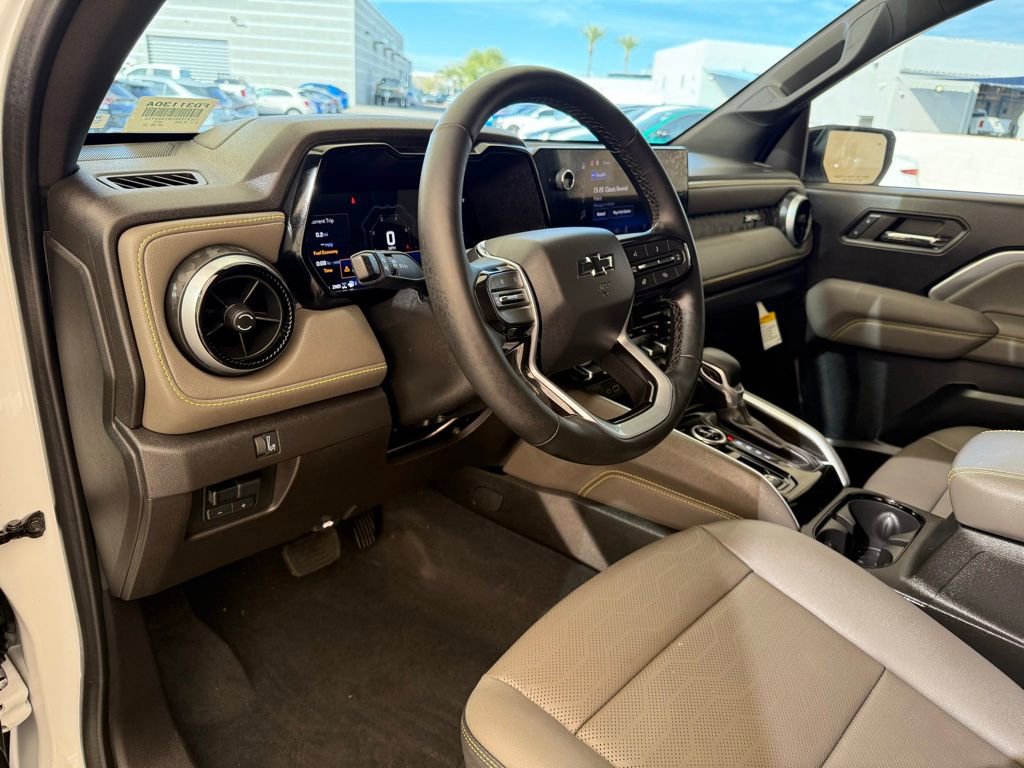 Used 2024 Chevrolet Colorado ZR2 w/ ZR2 Convenience Package III image 23