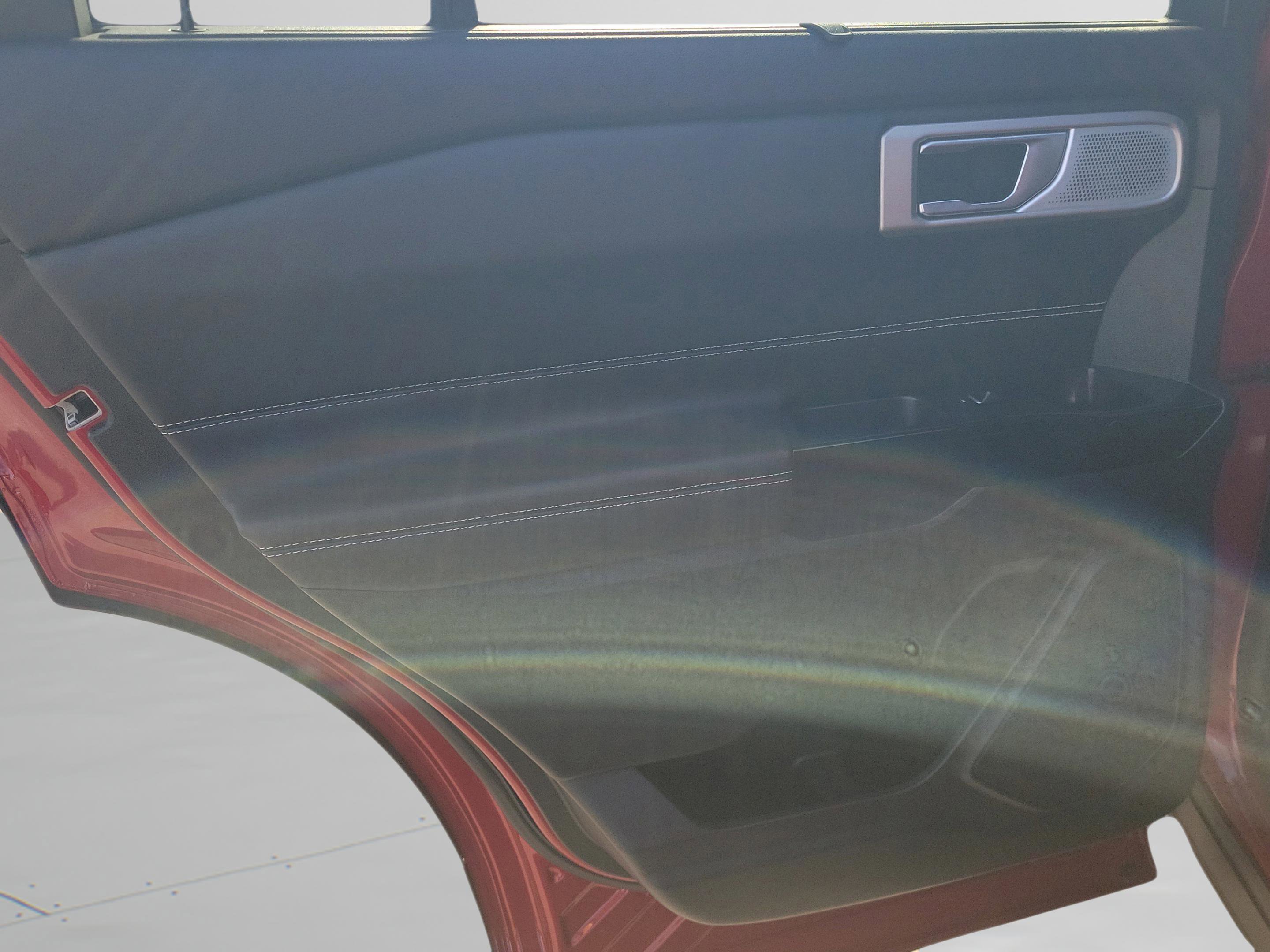 Used 2023 Ford Explorer ST w/ Equipment Group 401A image 12