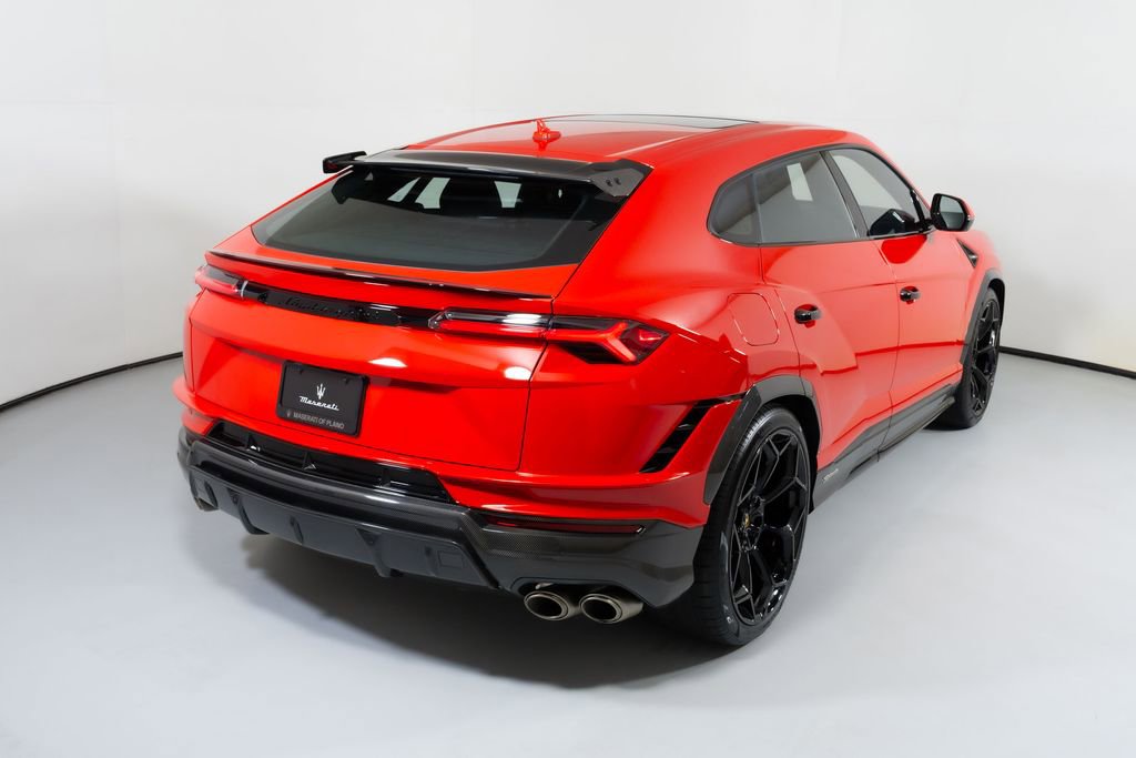 Used 2024 Lamborghini Urus Performante image 2