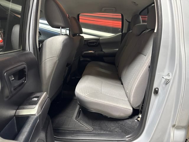 Used 2021 Toyota Tacoma SR5 w/ Technology Package AWD/4WD image 14