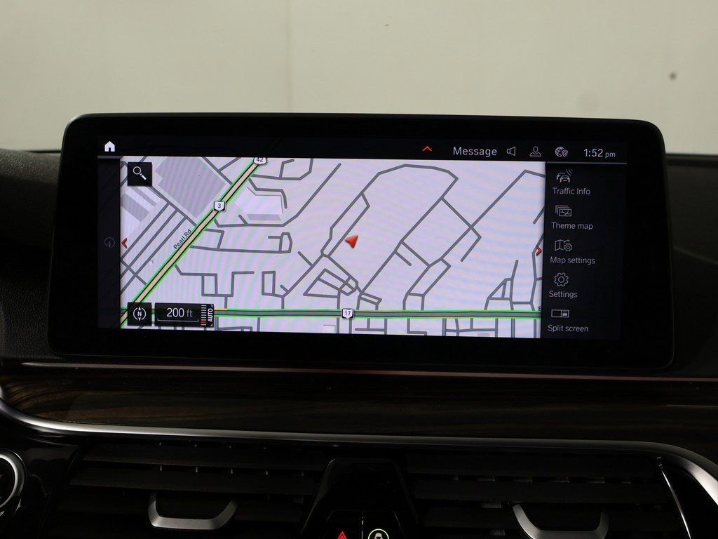 Used 2022 BMW 530i xDrive w/ Premium Package image 46