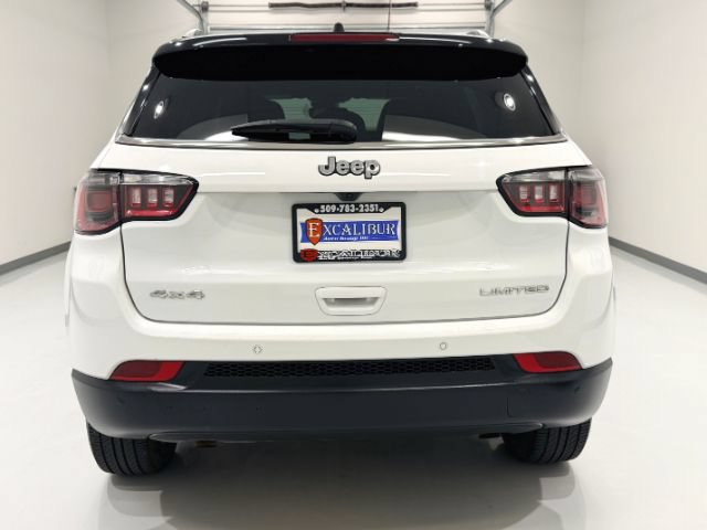 Used 2025 Jeep Compass Limited AWD/4WD image 11