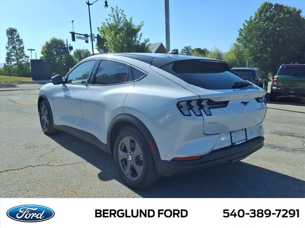 Used 2023 Ford Mustang Mach-E Select w/ Comfort Package Lite AWD/4WD image 7