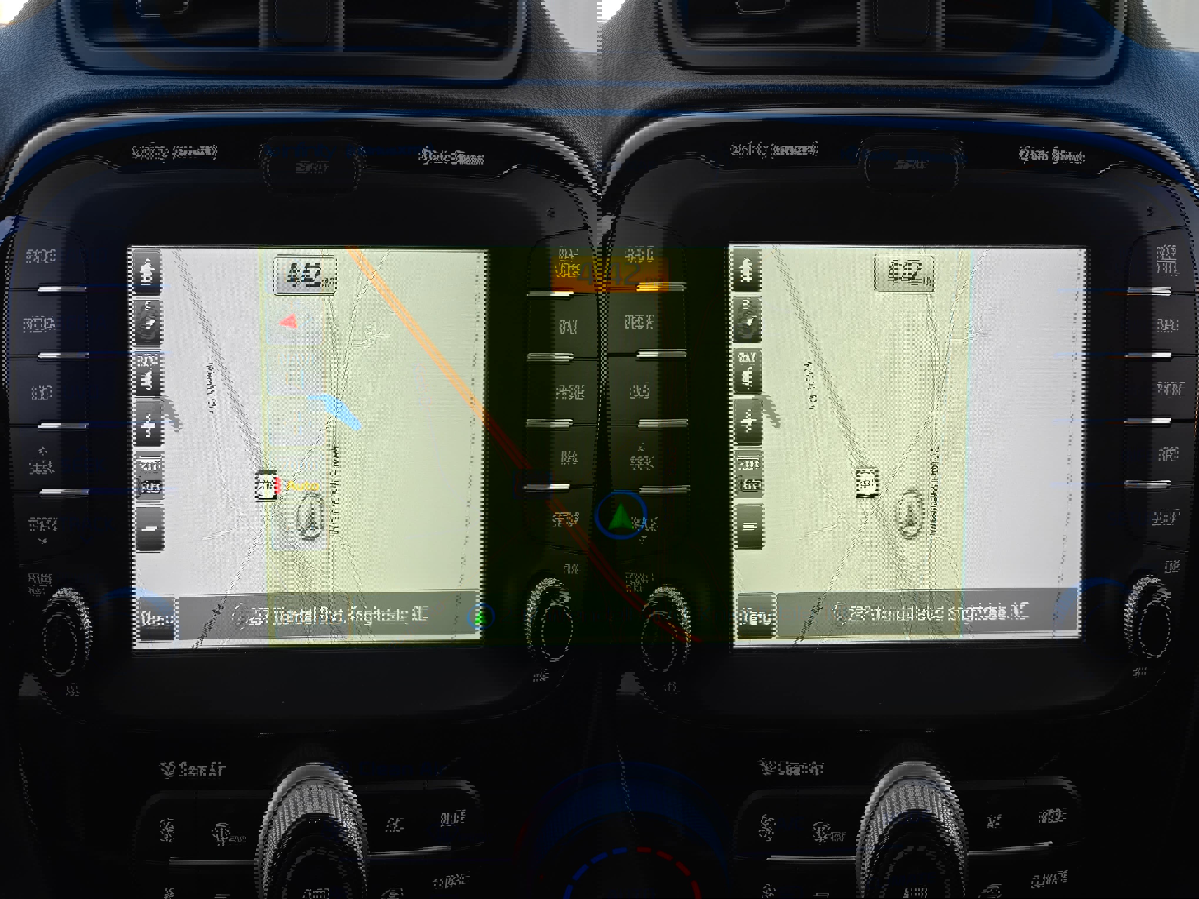 Used 2015 Kia Soul ! w/ Sun & Sound Package image 23