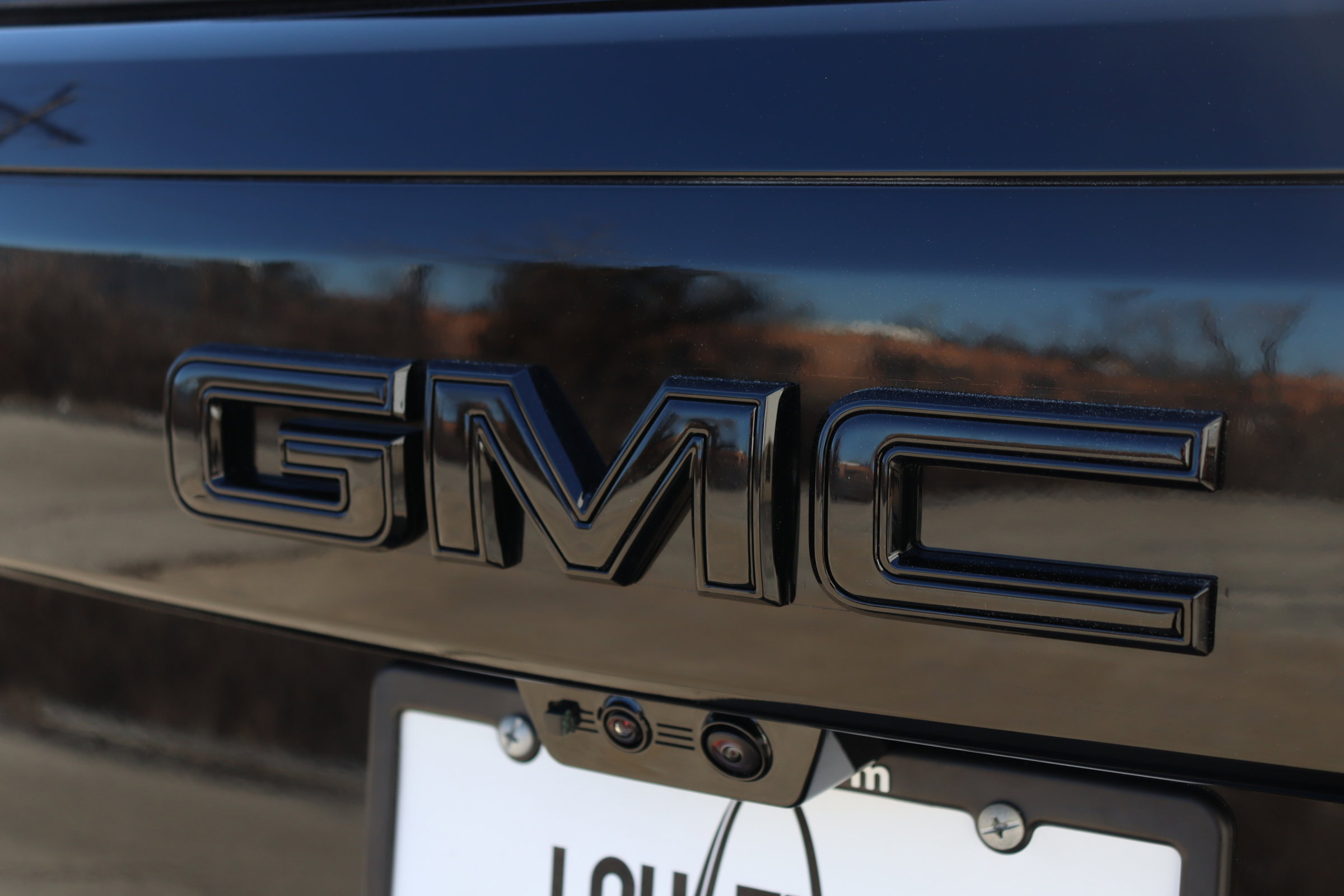 New 2026 GMC Yukon XL Elevation w/ Elevation Premium Package AWD/4WD image 9