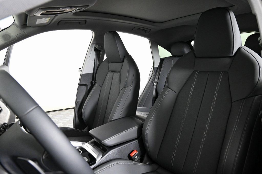 New 2025 Audi Q5 Premium Plus AWD/4WD image 5