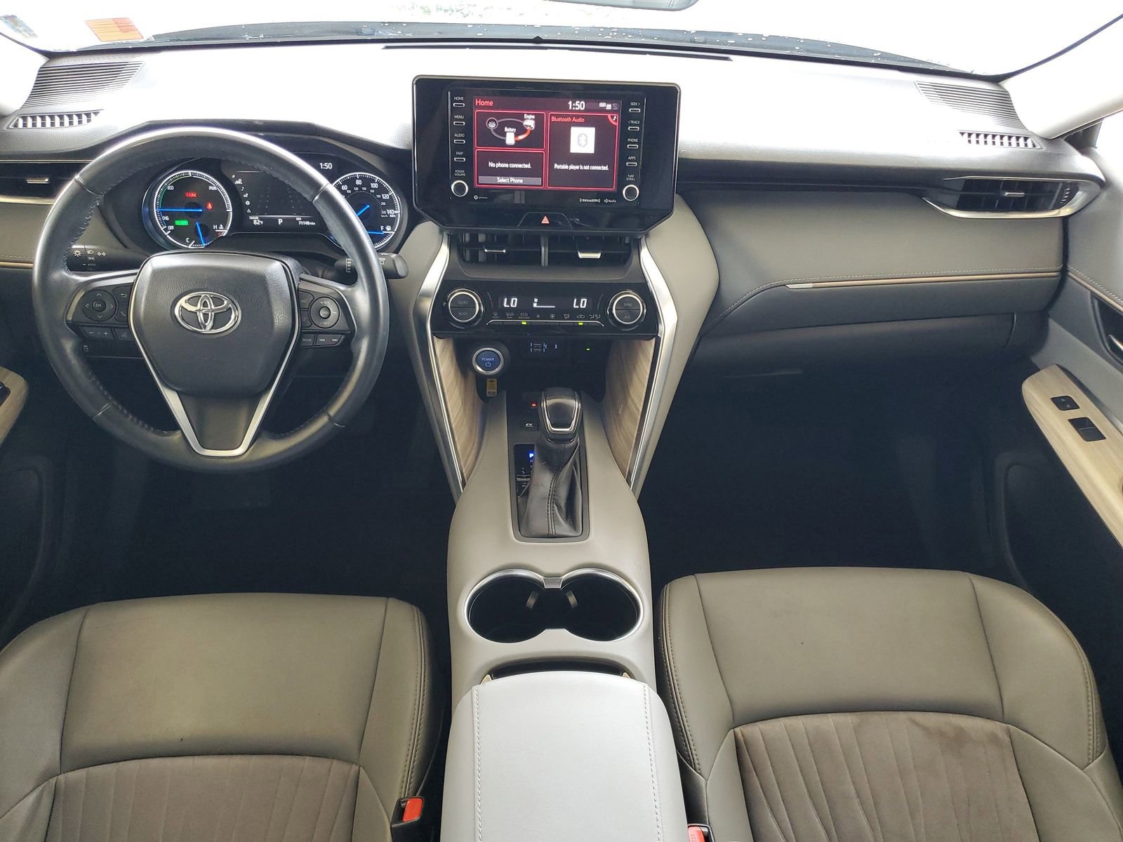 Used 2021 Toyota Venza XLE w/ Carpet Mat Package (TMS) image 24