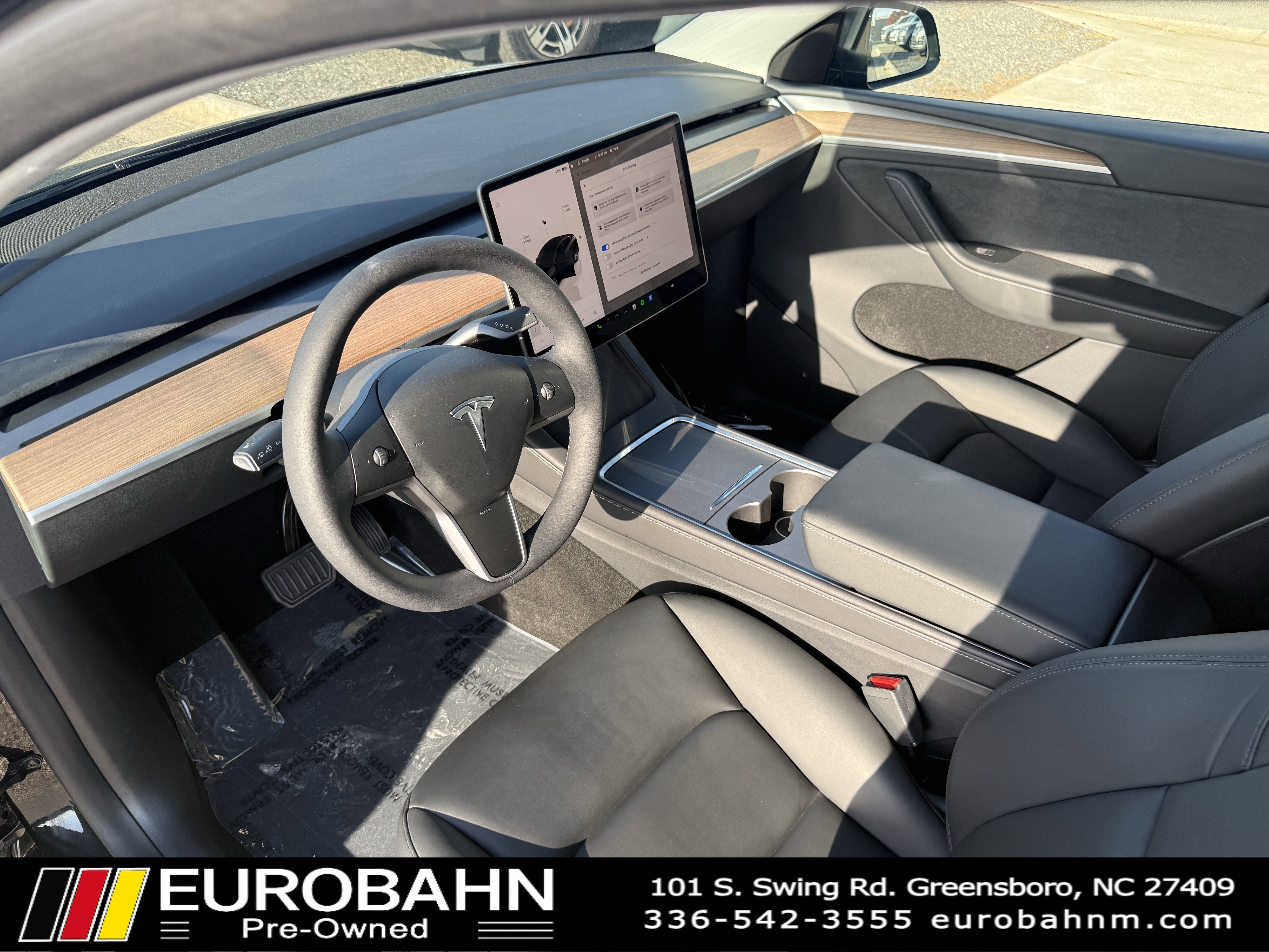 Used 2024 Tesla Model Y Long Range image 9