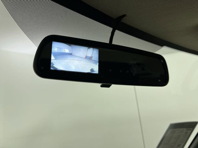 Used 2024 GMC Savana 2500 w/ Driver Convenience Package image 15