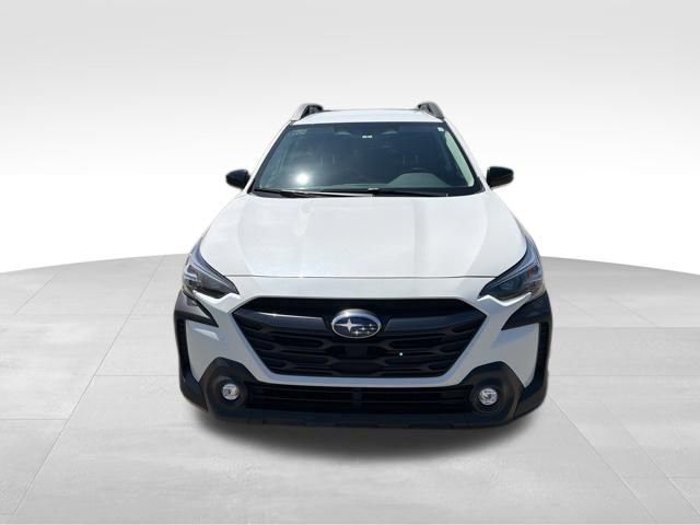 Used 2025 Subaru Outback Premium image 9
