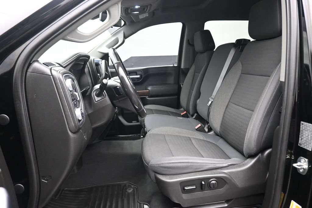 Used 2019 GMC Sierra 1500 SLE w/ X31 Off-Road Package AWD/4WD image 12