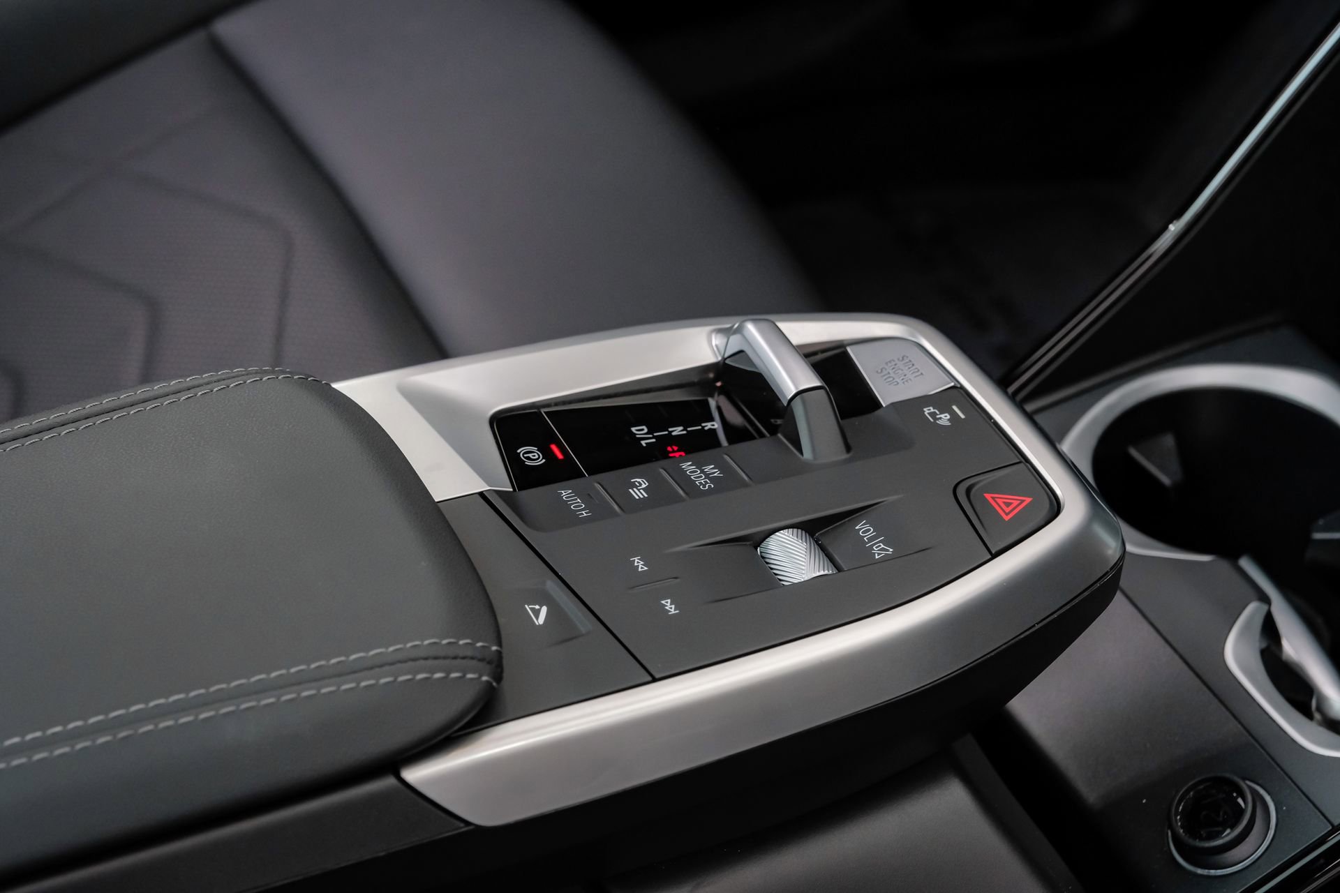 Used 2025 BMW X2 xDrive28i image 29