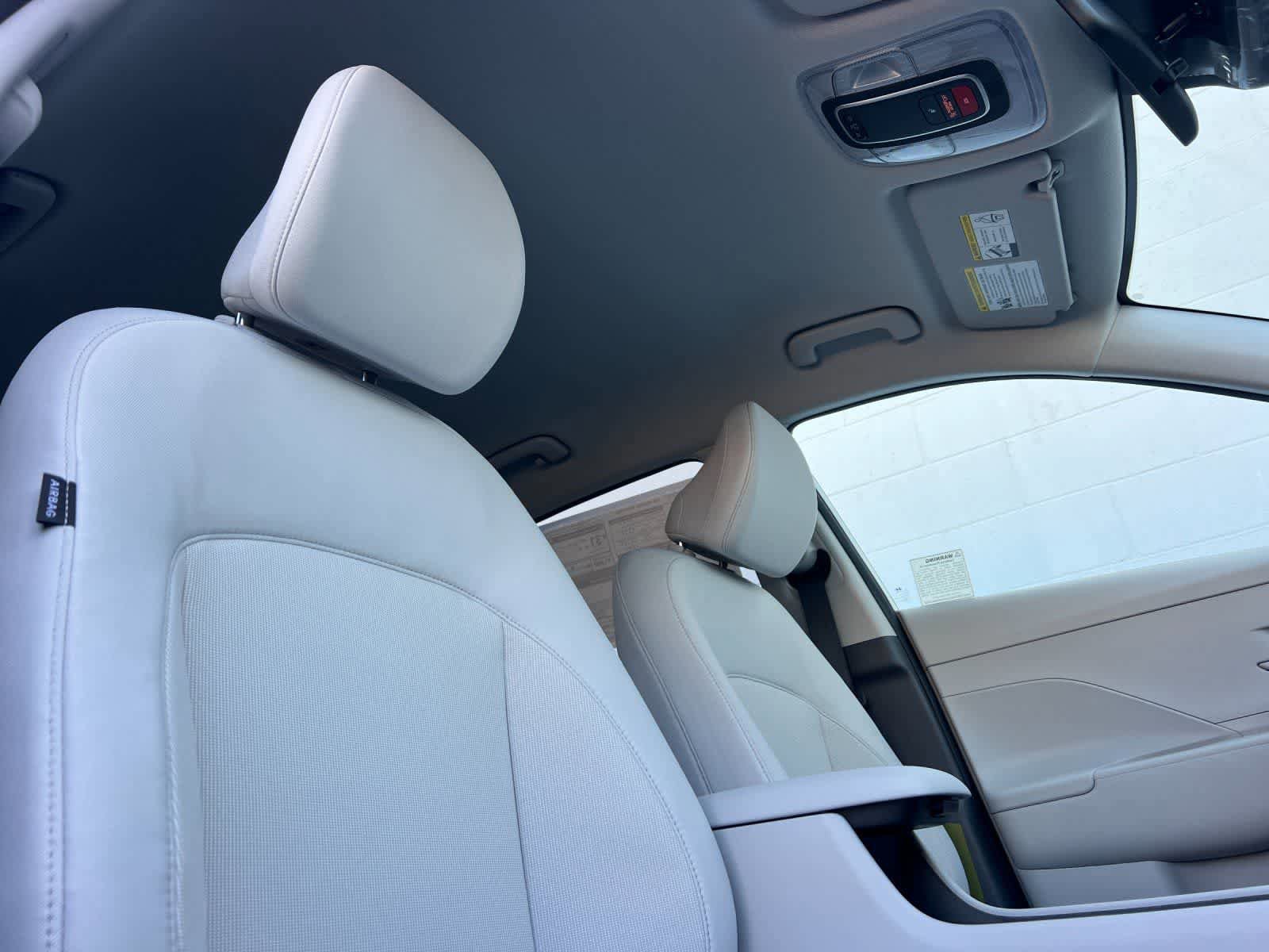 New 2026 Hyundai Kona SEL Sport FWD image 18