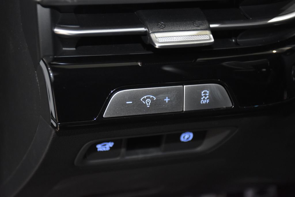 Used 2025 Genesis G80 3.5T Sport Prestige image 9