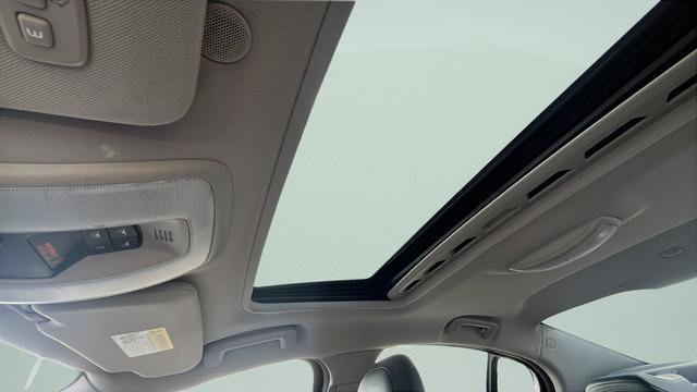 Used 2012 Volvo S60 T5 w/ Climate Pkg image 19