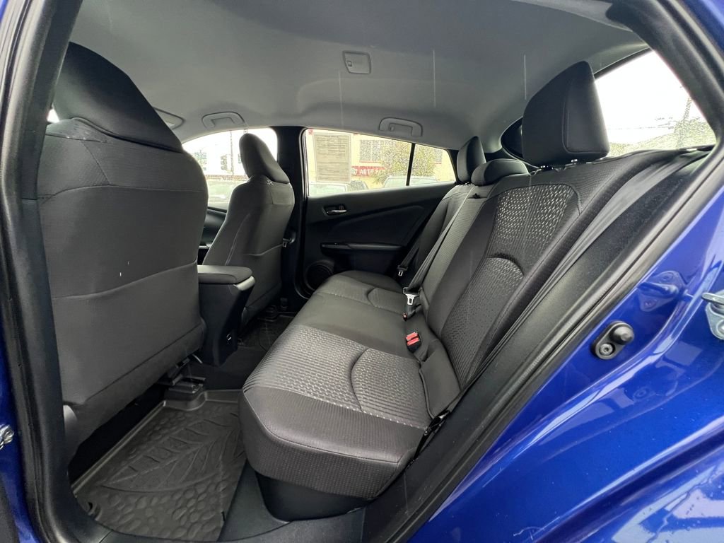 Certified 2018 Toyota Prius Three image 14