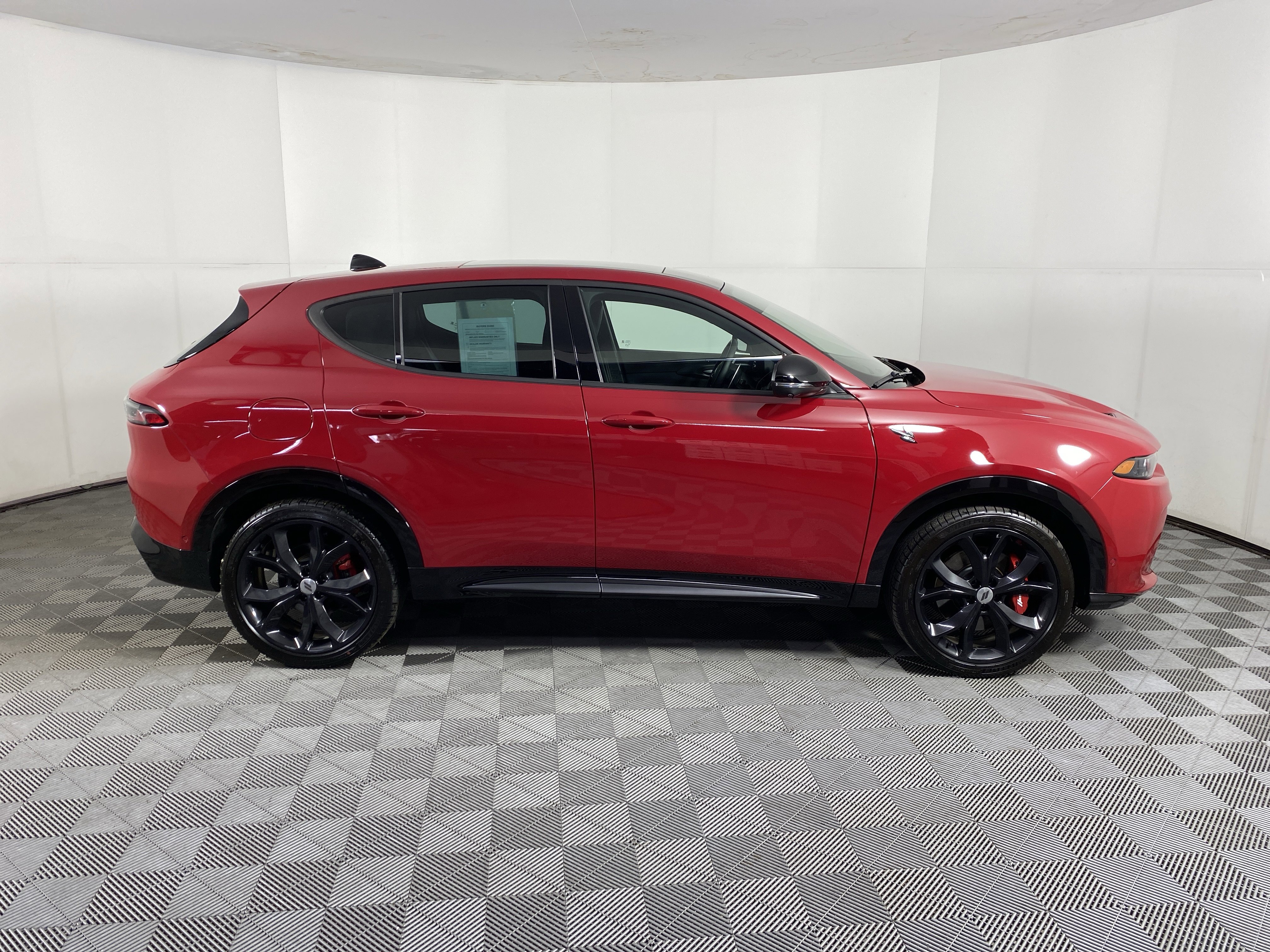 Used 2025 Dodge Hornet R/T w/ R/T Plus Package AWD/4WD image 8