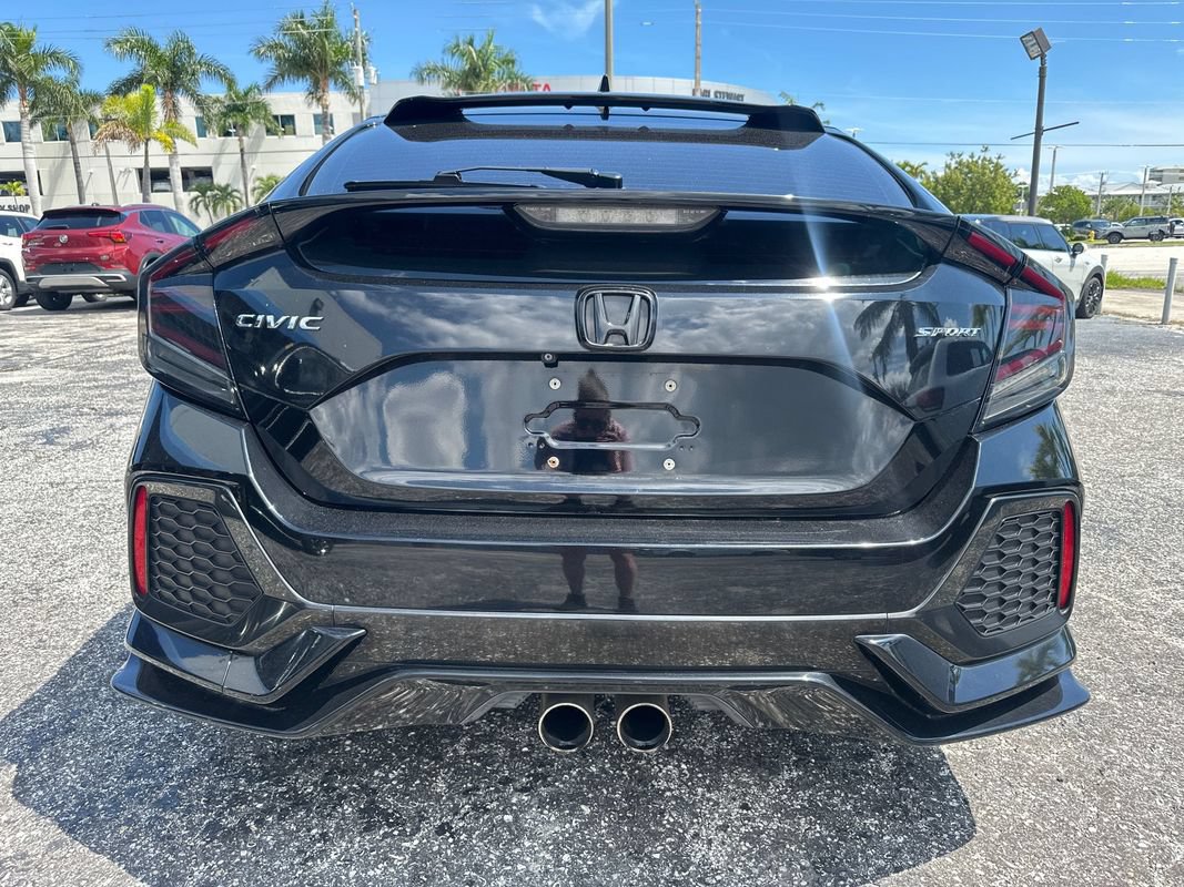 Used 2018 Honda Civic Sport image 6
