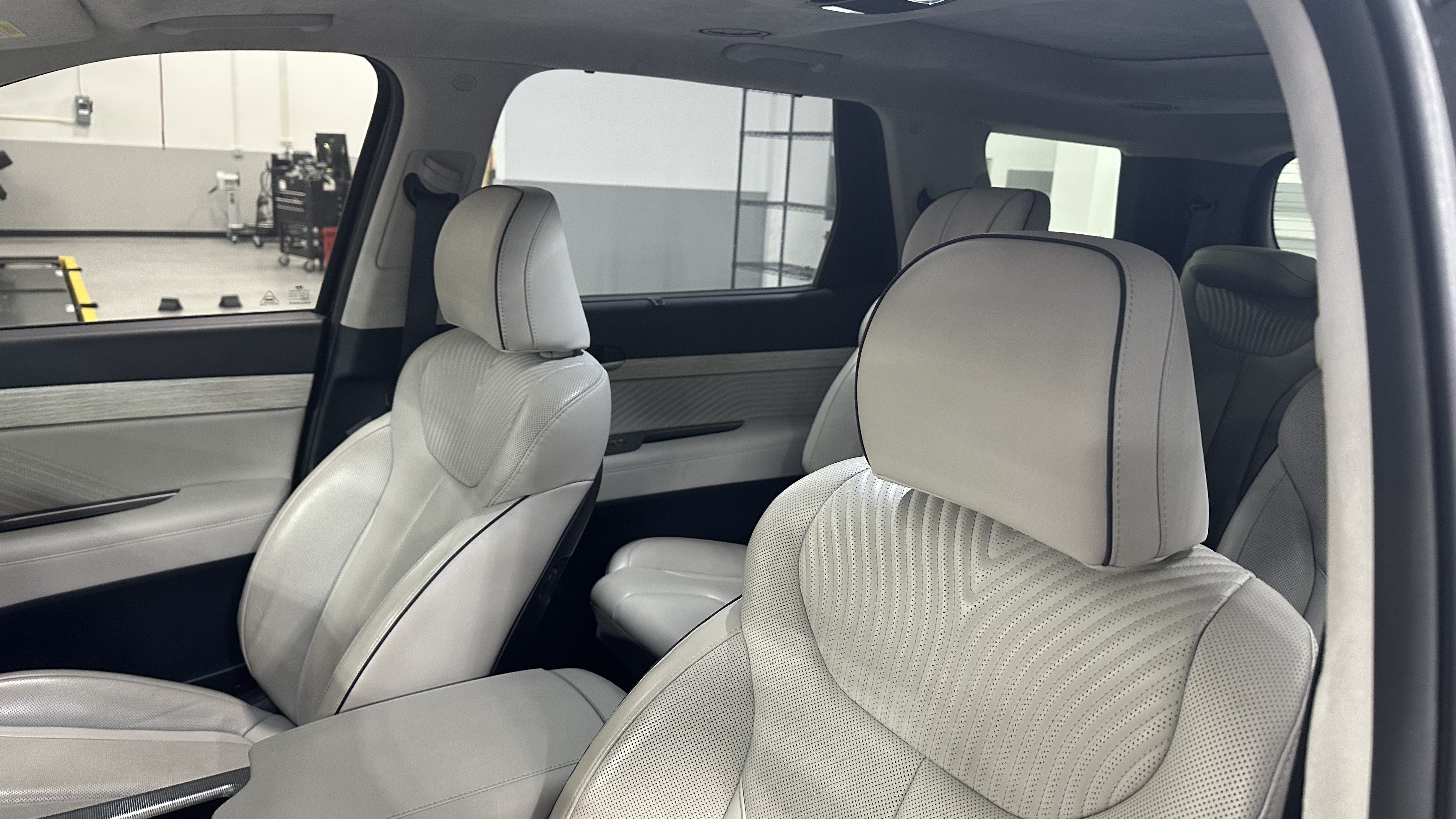Used 2023 Hyundai Palisade Calligraphy AWD/4WD image 18