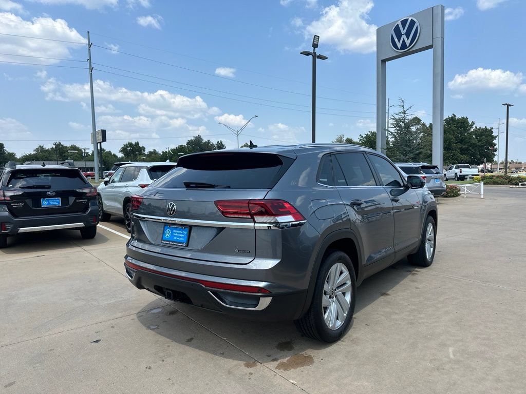 Used 2023 Volkswagen Atlas Cross Sport SE AWD/4WD image 5