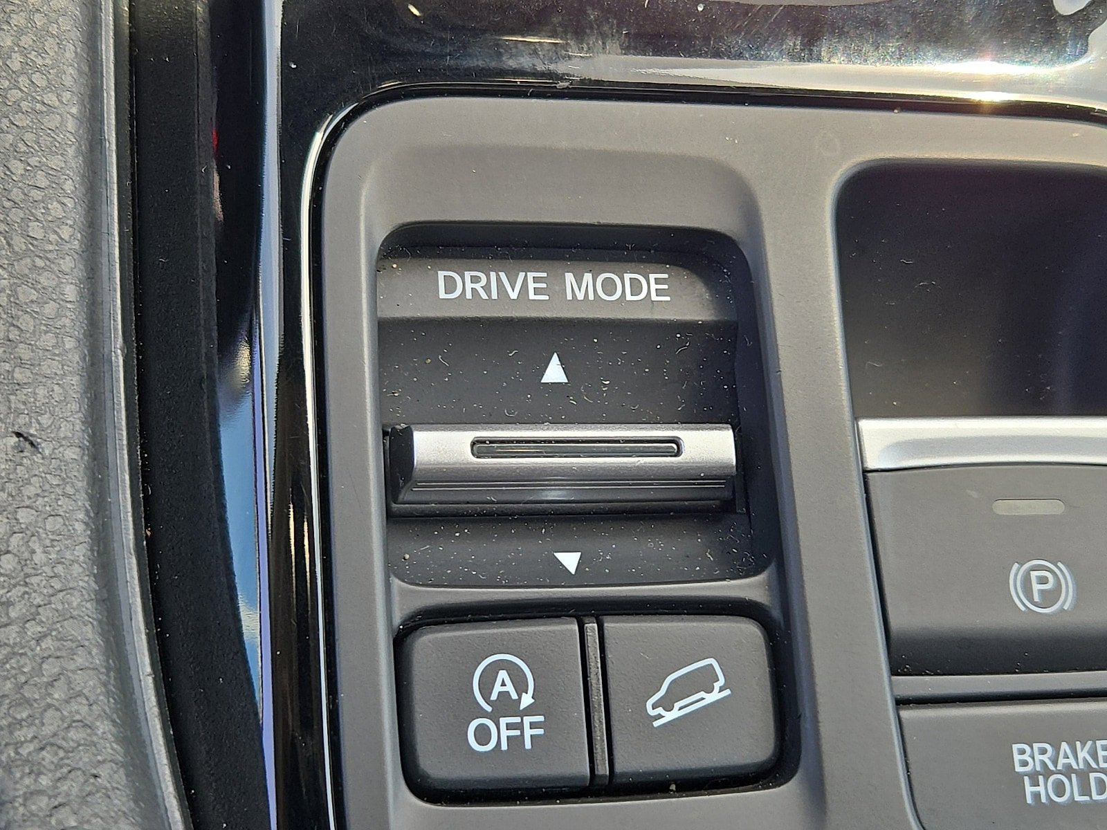 Used 2023 Honda Pilot Elite image 25