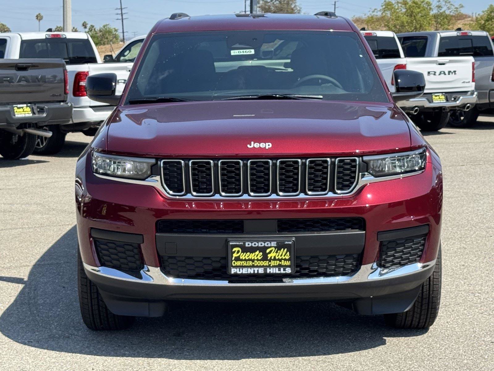 New 2025 Jeep Grand Cherokee L Laredo AWD/4WD image 2