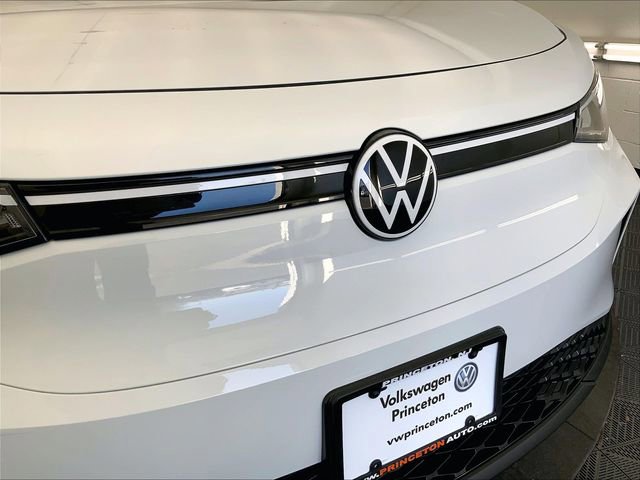 Certified 2024 Volkswagen ID.4 Pro image 29