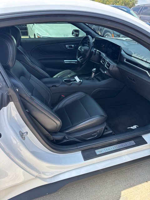 Used 2024 Ford Mustang Premium RWD image 13