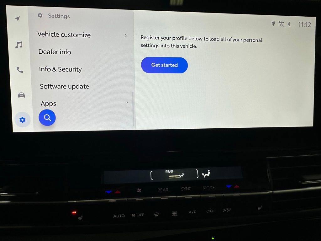 Used 2025 Toyota Sienna XSE image 40