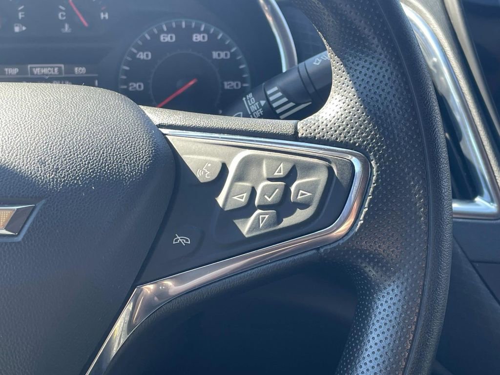 Used 2021 Chevrolet Malibu LT image 26