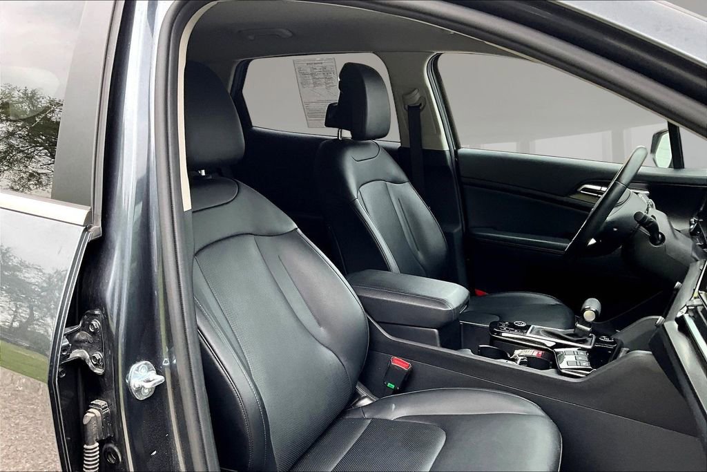 Certified 2023 Kia Sportage EX AWD/4WD image 27