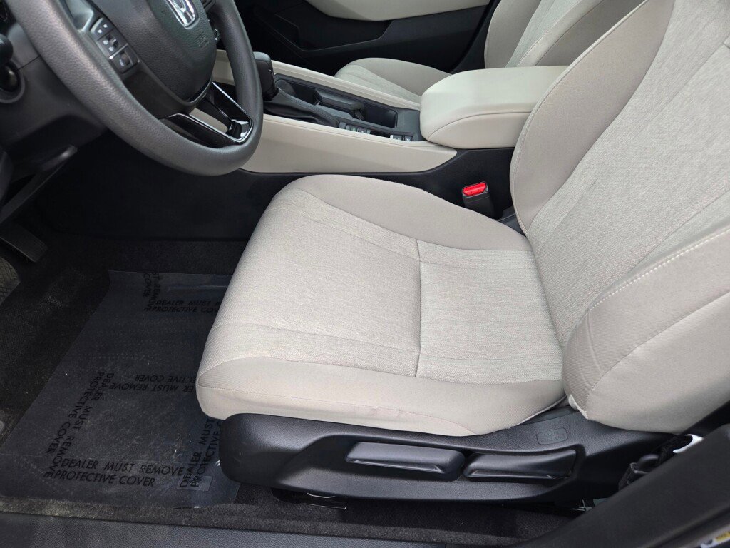 Certified 2023 Honda Accord LX image 20