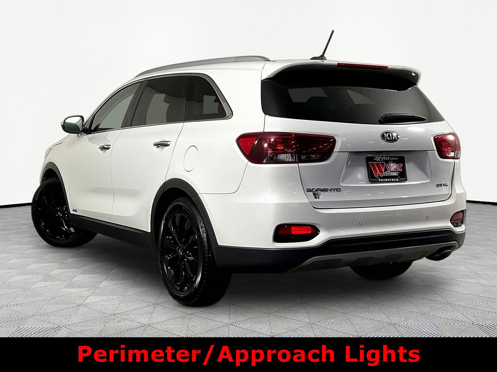 Used 2020 Kia Sorento EX AWD/4WD image 4