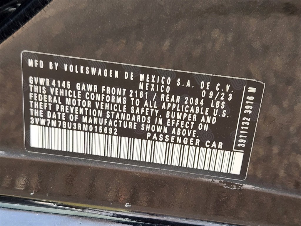 Used 2024 Volkswagen Jetta SE image 33