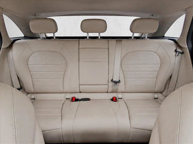 Used 2022 Mercedes-Benz GLC 300 image 23