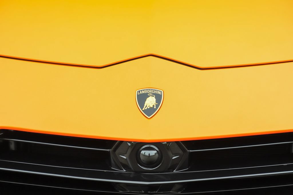 Used 2024 Lamborghini Urus S AWD/4WD image 78