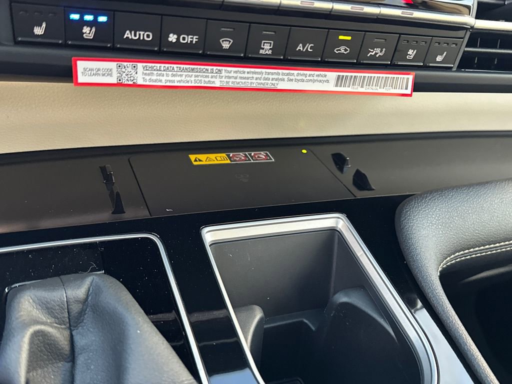 New 2026 Toyota Sienna Platinum image 29
