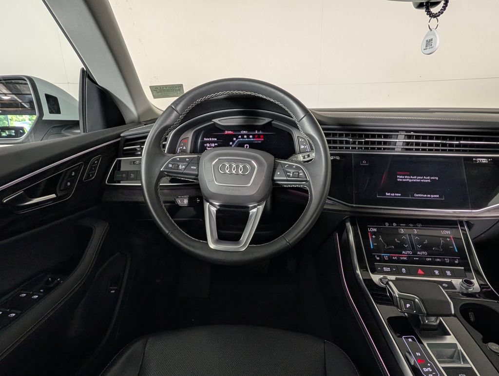 Used 2023 Audi Q8 Premium Plus w/ Premium Plus Package AWD/4WD image 21