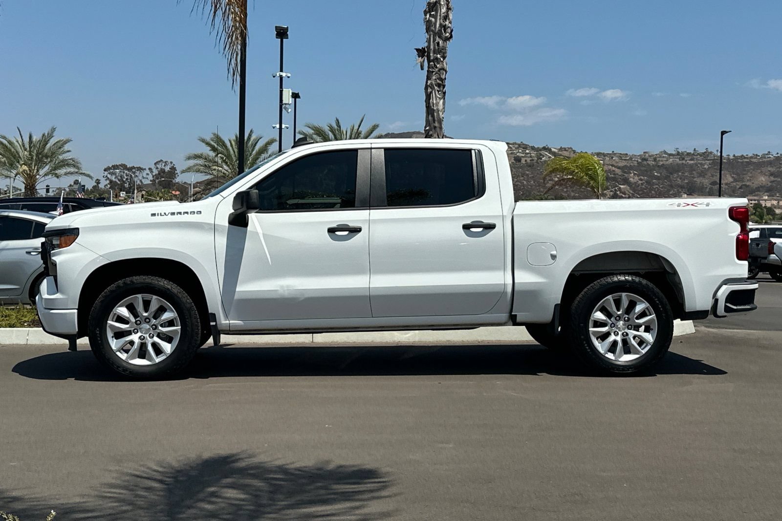 Used 2022 Chevrolet Silverado 1500 Custom AWD/4WD image 7