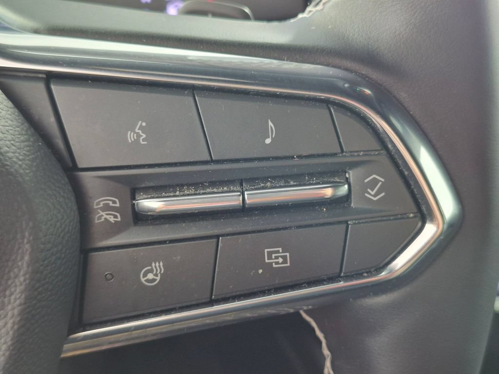 Used 2025 Chevrolet Traverse LT w/ Driver Confidence Package FWD image 16